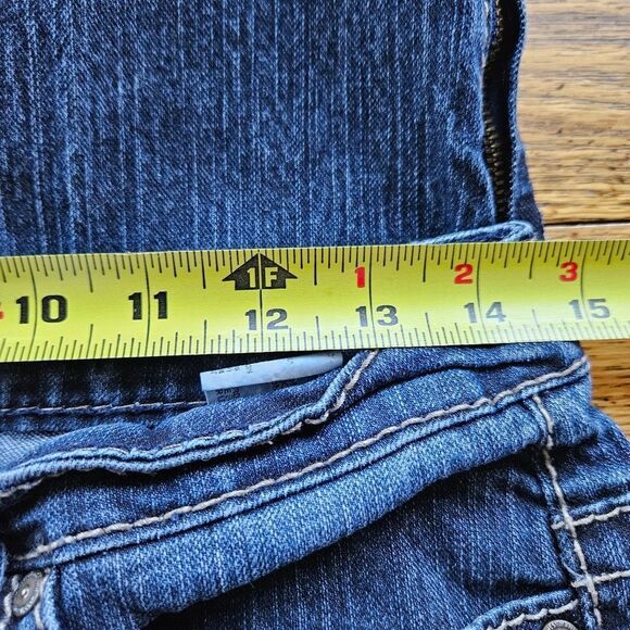 NINE WEST Women's Size 8 Capri Zippered Bottom Blue Jeans - Picture 9 of 11